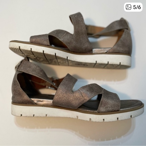 Sofft Strappy Metallic Gray Sandals Size 8M SB-1 - Picture 6 of 7